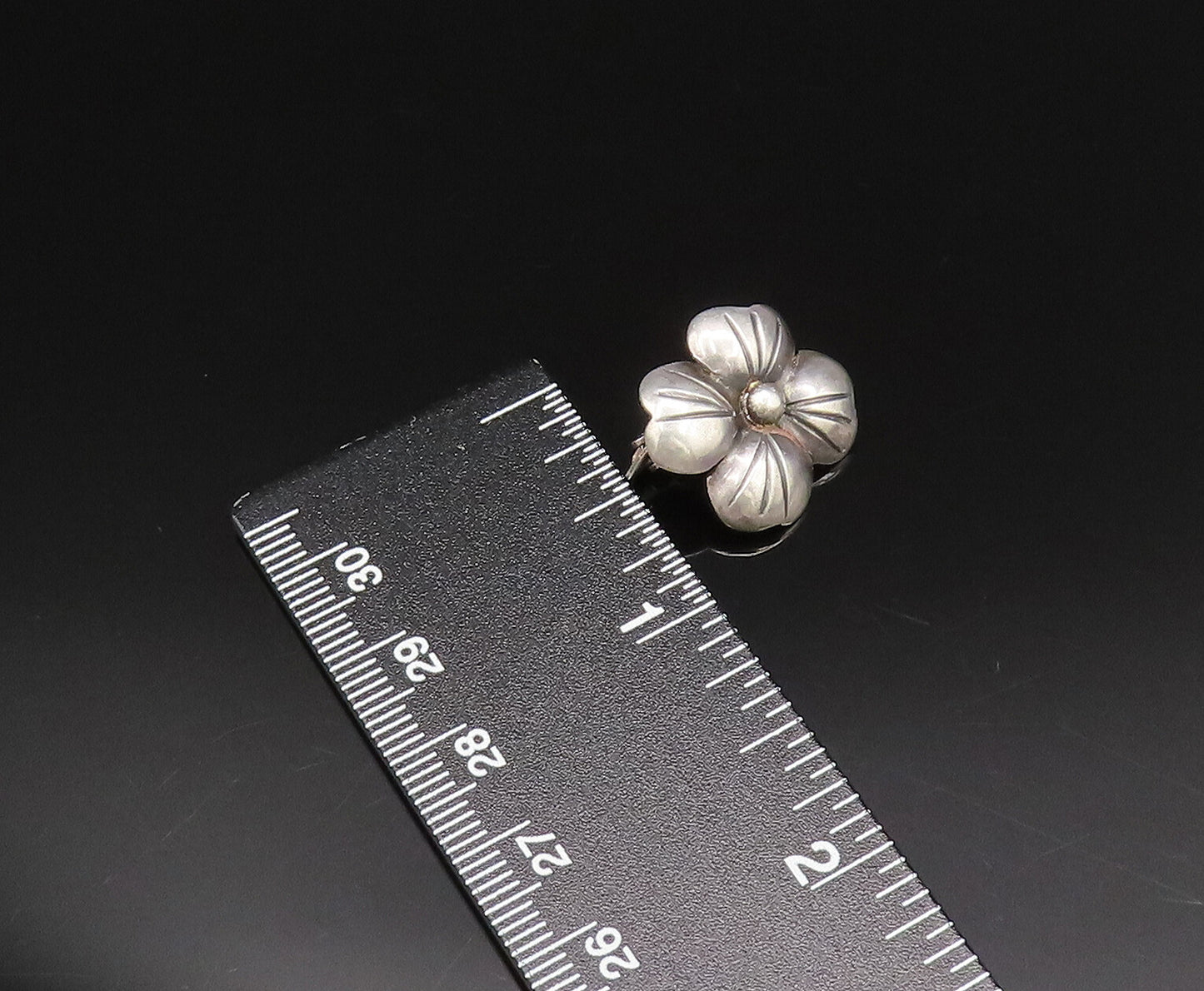 925 Silver  Vintage Etched Four Pedal Flower Non Pierced Earrings  EG12107
