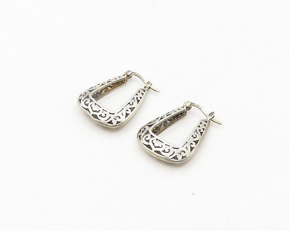 925 Sterling Silver  Vintage Shiny Heart Swirl Pattern Hoop Earrings  EG9551