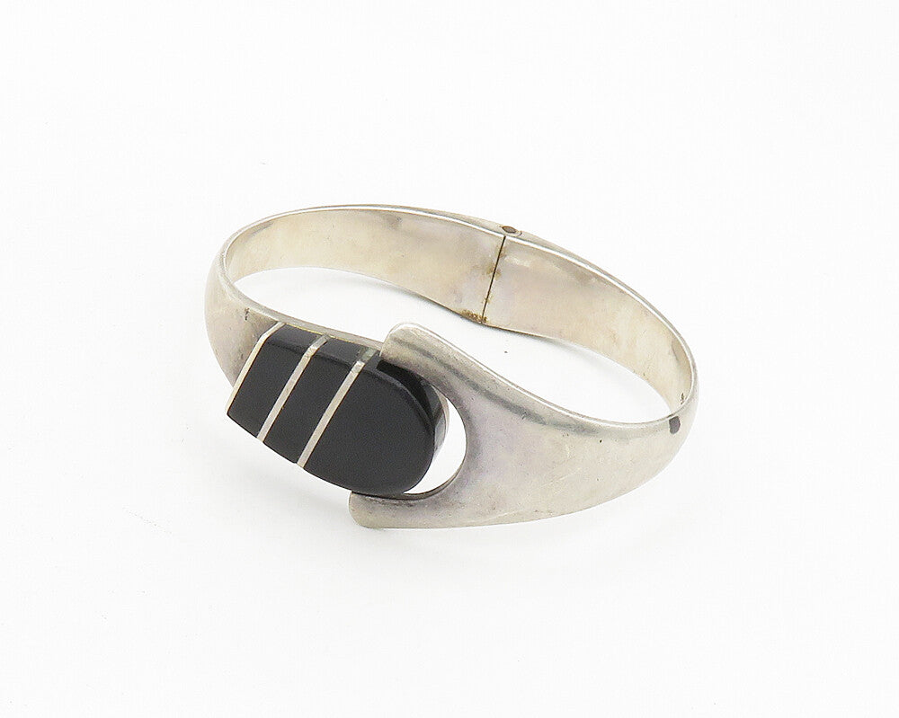 925 Sterling Silver  Vintage Black Onyx Smooth Hinge Bangle Bracelet  BT7502