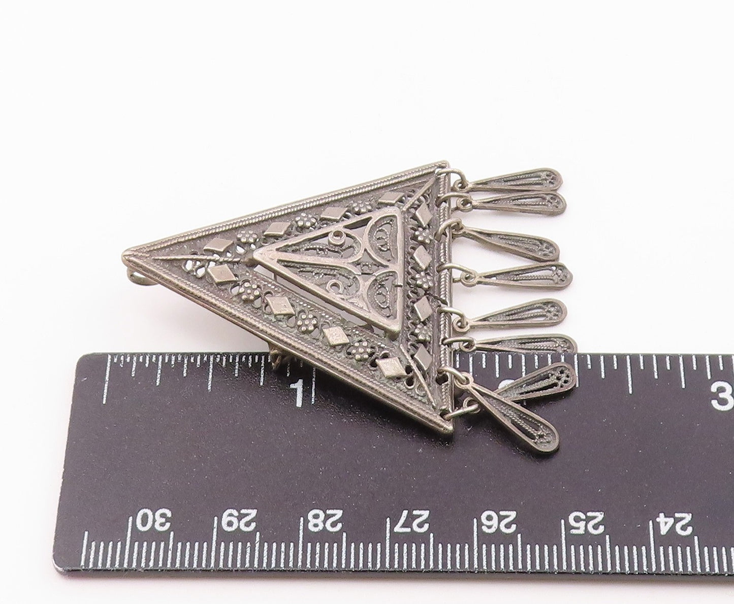 925 Silver  Vintage Triangular Floral & Diamond Pattern Brooch Pin  BP9427