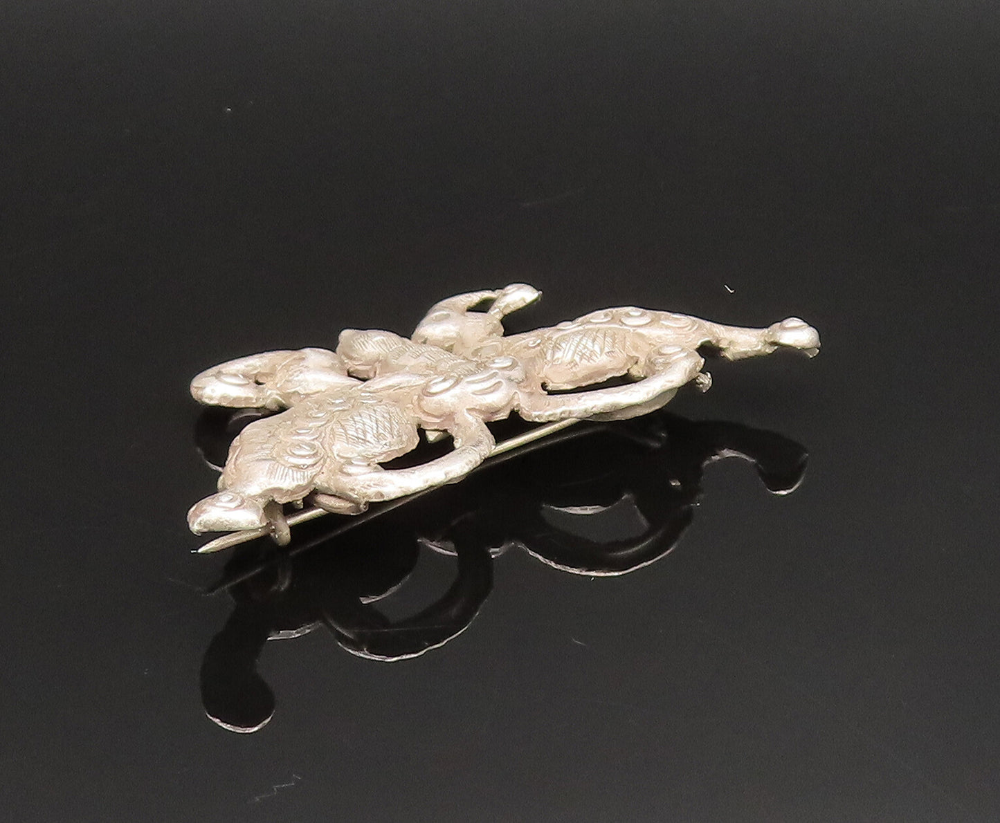 925 Sterling Silver Vintage Antique Textured Butterfly Motif Brooch Pin BP9570