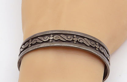 TAXCO MEXICO 925 Silver  Vintage Oxidized Swirl Pattern Cuff Bracelet  BT2811