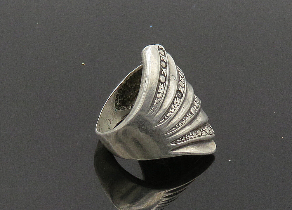 925 Sterling Silver  Vintage Shiny Fluted Wing Style Band Ring Sz 7  RG20488