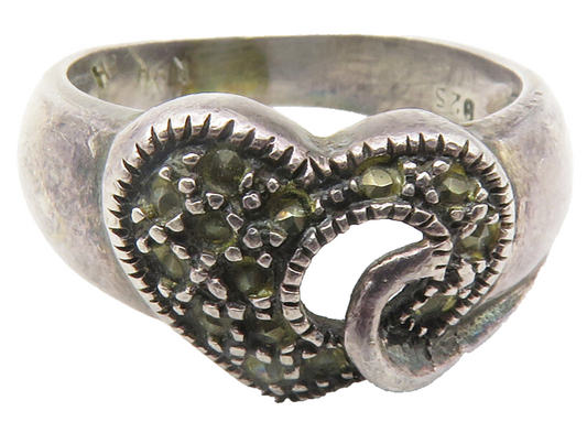 925 Sterling Silver  Vintage Marcasite Swirl Love Heart Band Ring Sz 7 RG11885