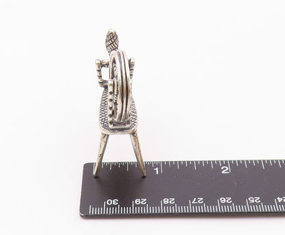 925 Sterling Silver  Vintage Old Fashioned Spinning Wheel Trinket  TR2815
