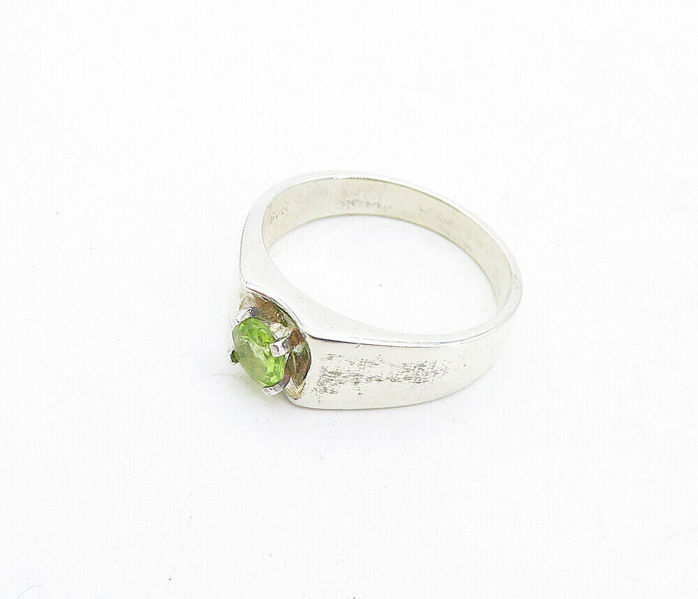 925 Sterling Silver  Prong Set Peridot Shiny Solitaire Ring Sz 10  RG5665