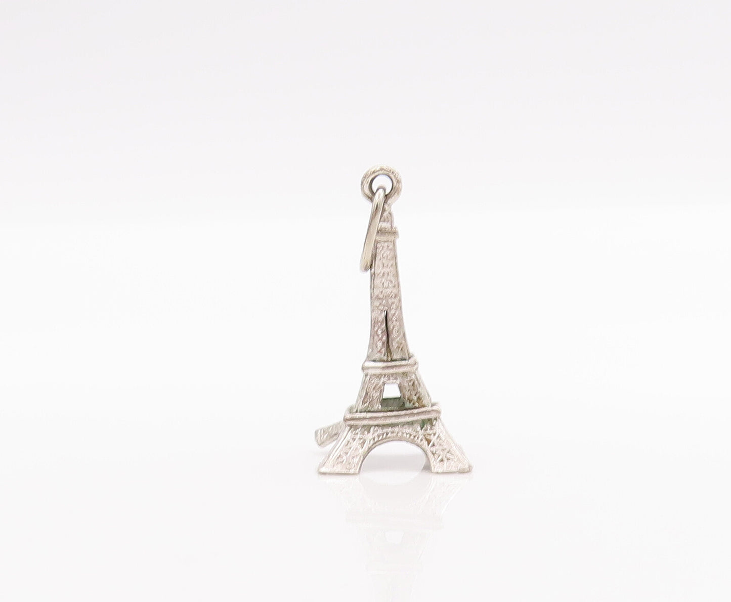 925 Sterling Silver Vintage Pendant 3D Cutout Carved Eiffel Tower Charm  PT22917