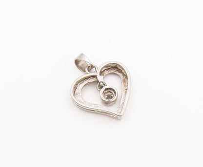 925 Sterling Silver  Vintage Topaz Open Love Heart Shiny Pendant  PT17692