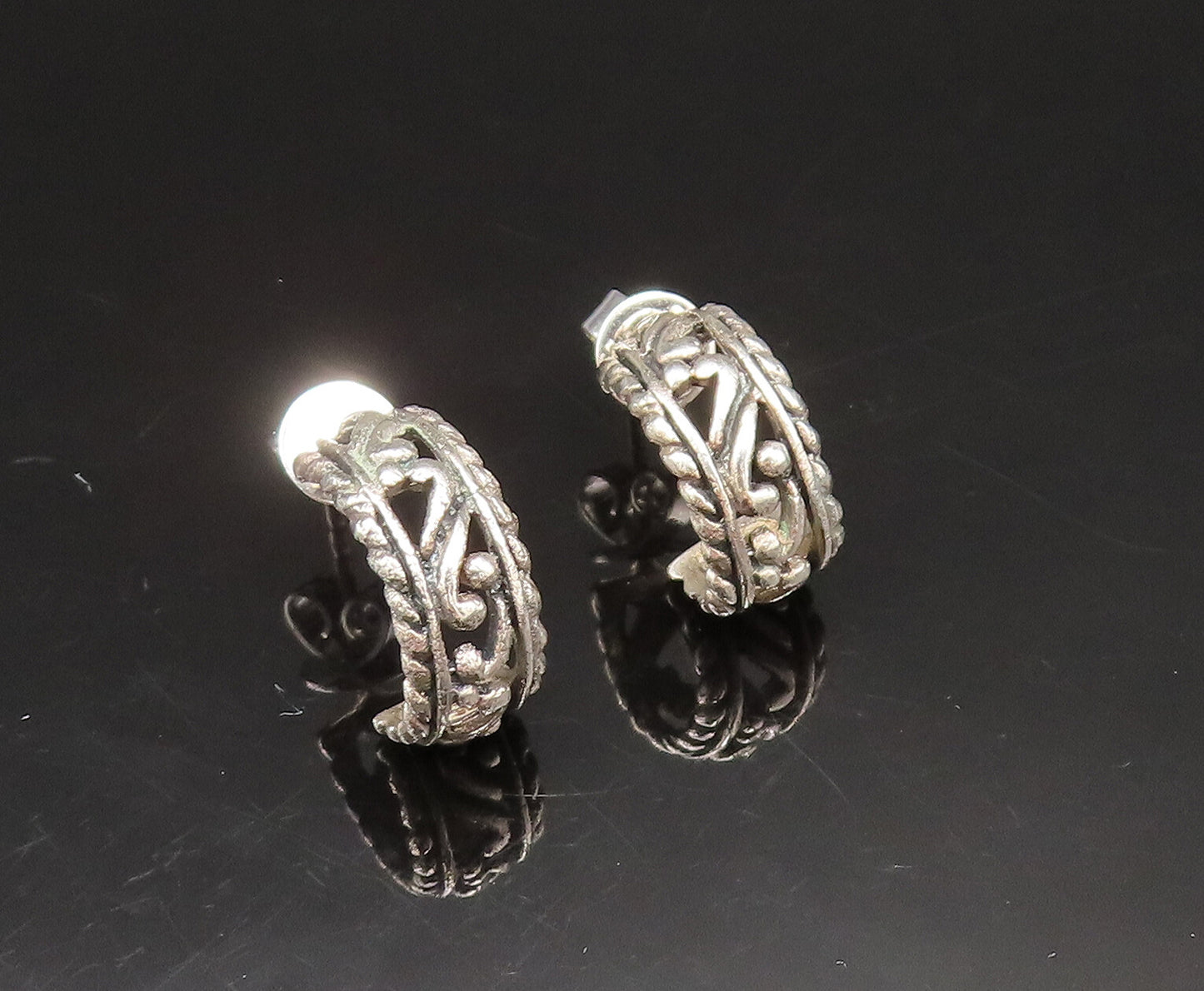 925 Sterling Silver  Vintage Rope Twist Edge Scroll Hoop Earrings  EG11699