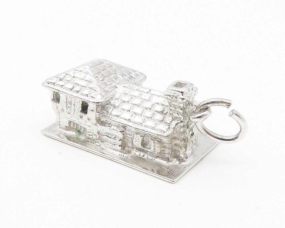 M&M 925 Sterling Silver  Vintage Shiny Hollow House Motif Pendant  PT9435