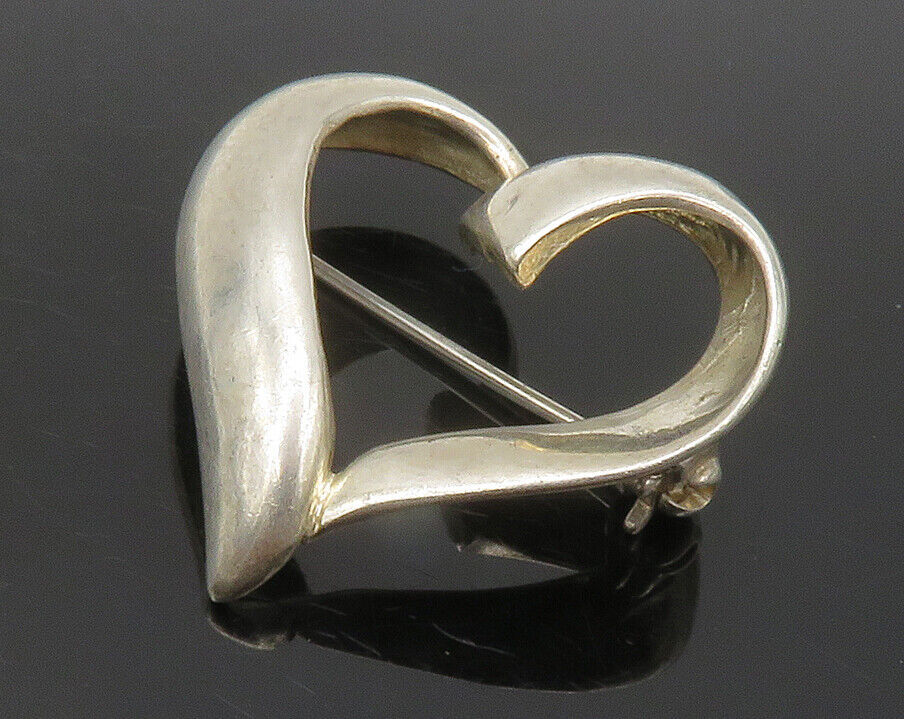 925 Sterling Silver  Vintage Shiny Open Love Heart Smooth Brooch Pin  BP5639