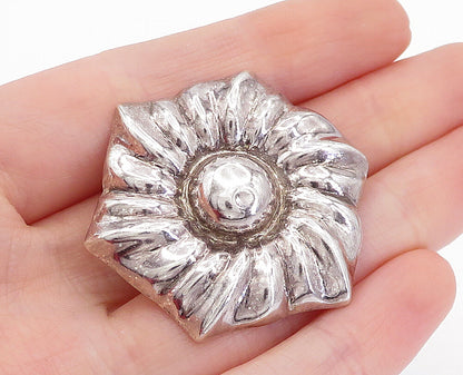 925 Sterling Silver  Vintage Shiny Hollow Flower Motif Brooch Pin  BP1615