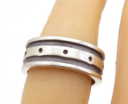 MEXICO 925 Silver  Vintage Oxidized Dotted Detail Round Band Ring Sz 7  RG6967