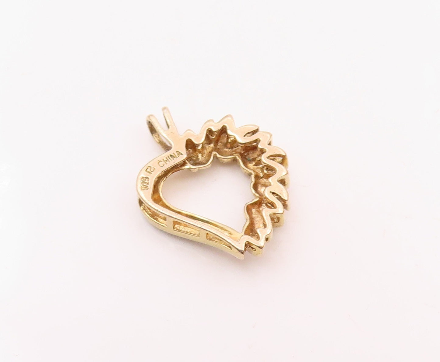 925 Sterling Silver  Vintage Shiny Genuine Diamond Love Heart Pendant  PT15769