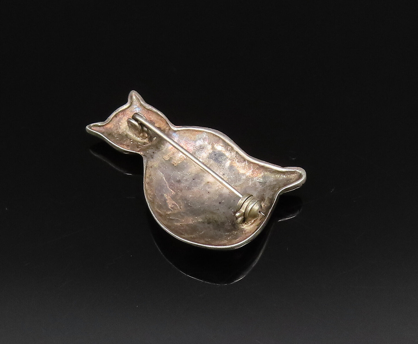 BOMA 925 Sterling Silver Vintage Carved Serious Sitting Cat Brooch Pin BP9926
