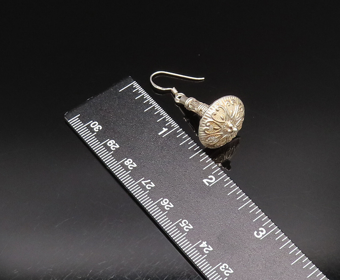 925 Silver  Vintage Wavy & Heart Pattern Oblate Dangle Earrings  EG12054