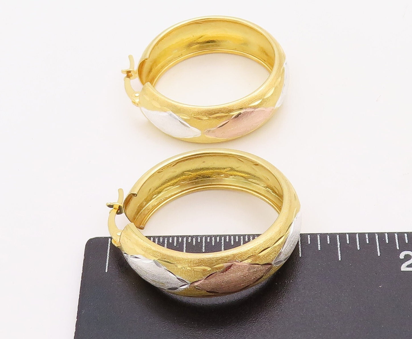 925 Sterling Silver Vintage Earrings Gold Plated Diamond Design Carved  EG13190
