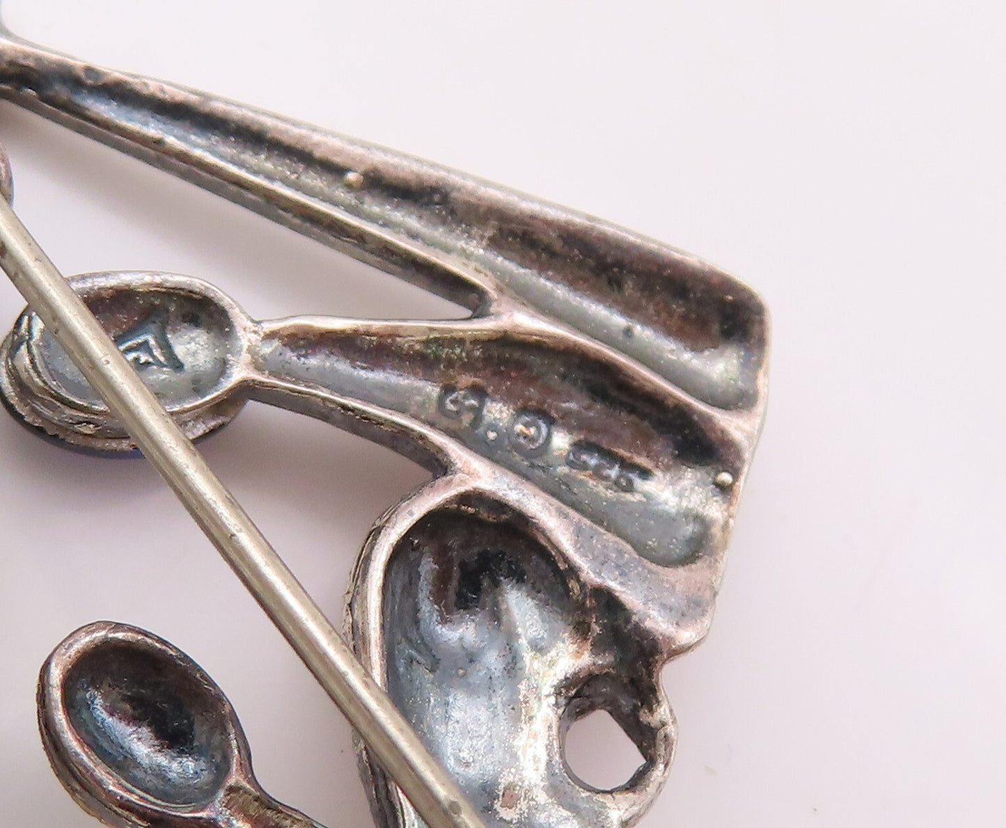 925 Sterling Silver Vintage Brooch Pin Religious Child Birth Cabochon CZ BP11154