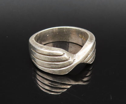 MEXICO 925 Silver  Vintage Etched Lines Twisted Band Ring Sz 7.75  RG26117