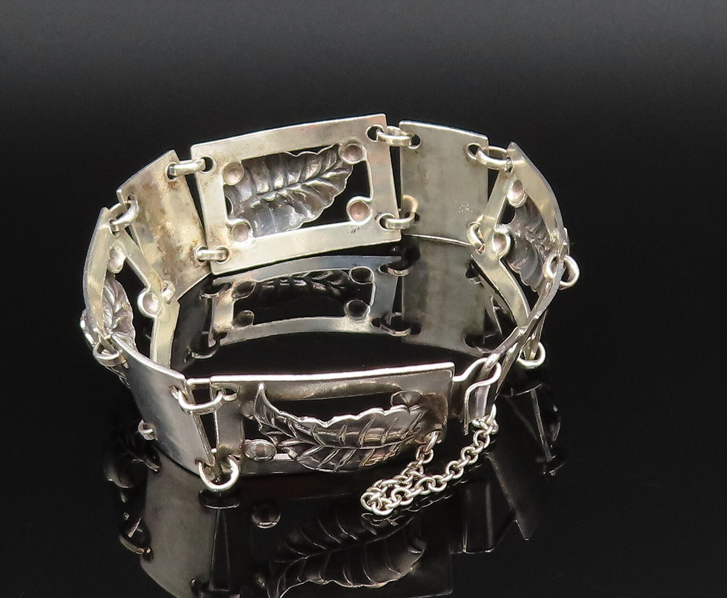 925 Sterling Silver  Vintage 3D Leaf Cutout Rectangle Chain Bracelet  BT9591