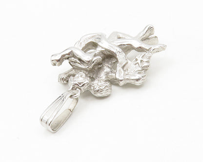 925 Sterling Silver  Vintage Shiny Sculpted Dancing Couple Pendant  PT10744