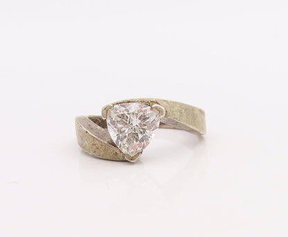 925 Sterling Silver Vintage Ring Designer Triangle Cut CZ  Sz 7  RG28871