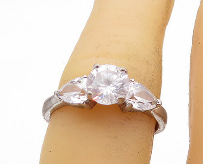 925 Sterling Silver  Cubic Zirconia Solitaire With Accents Ring Sz 6  RG7597