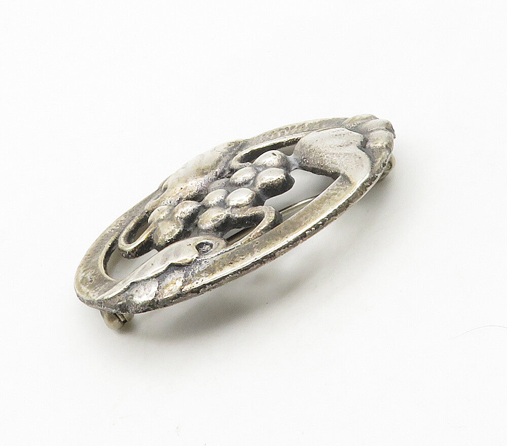 925 Sterling Silver  Vintage Dark Tone Grape Vine Motif Brooch Pin  BP6206
