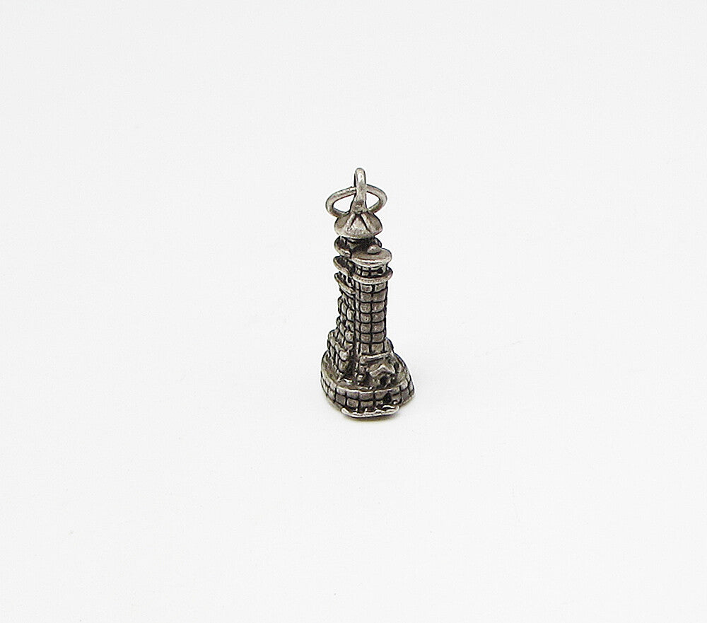 925 Sterling Silver  Vintage High Towers Charm Pendant  PT2203