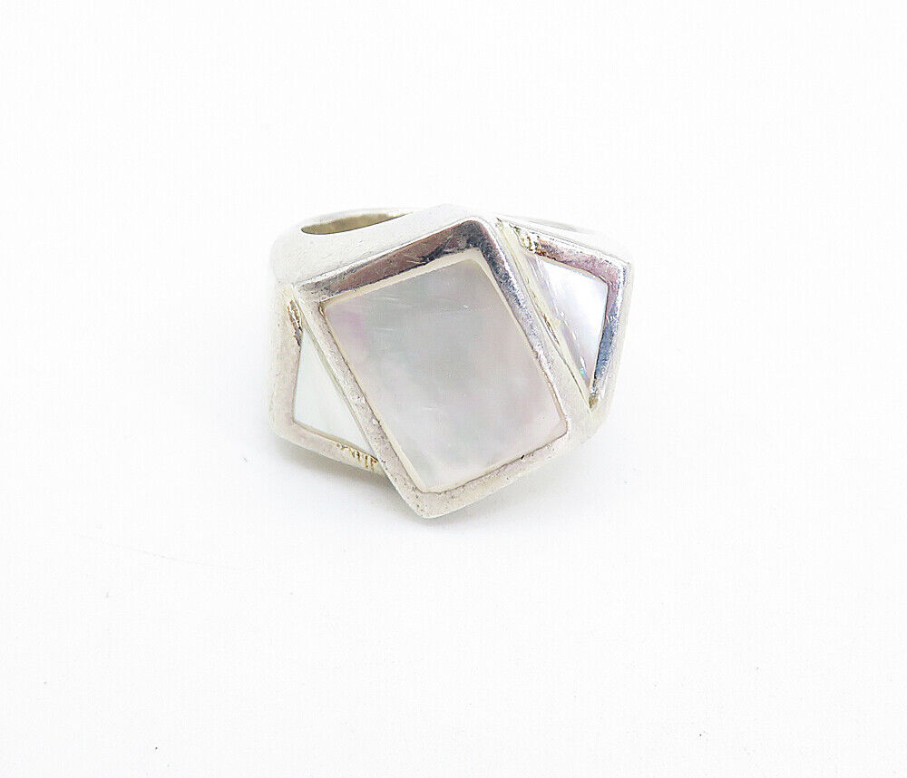 925 Sterling Silver  Vintage Mother Of Pearl Shiny Cocktail Ring Sz 7.5 RG6030