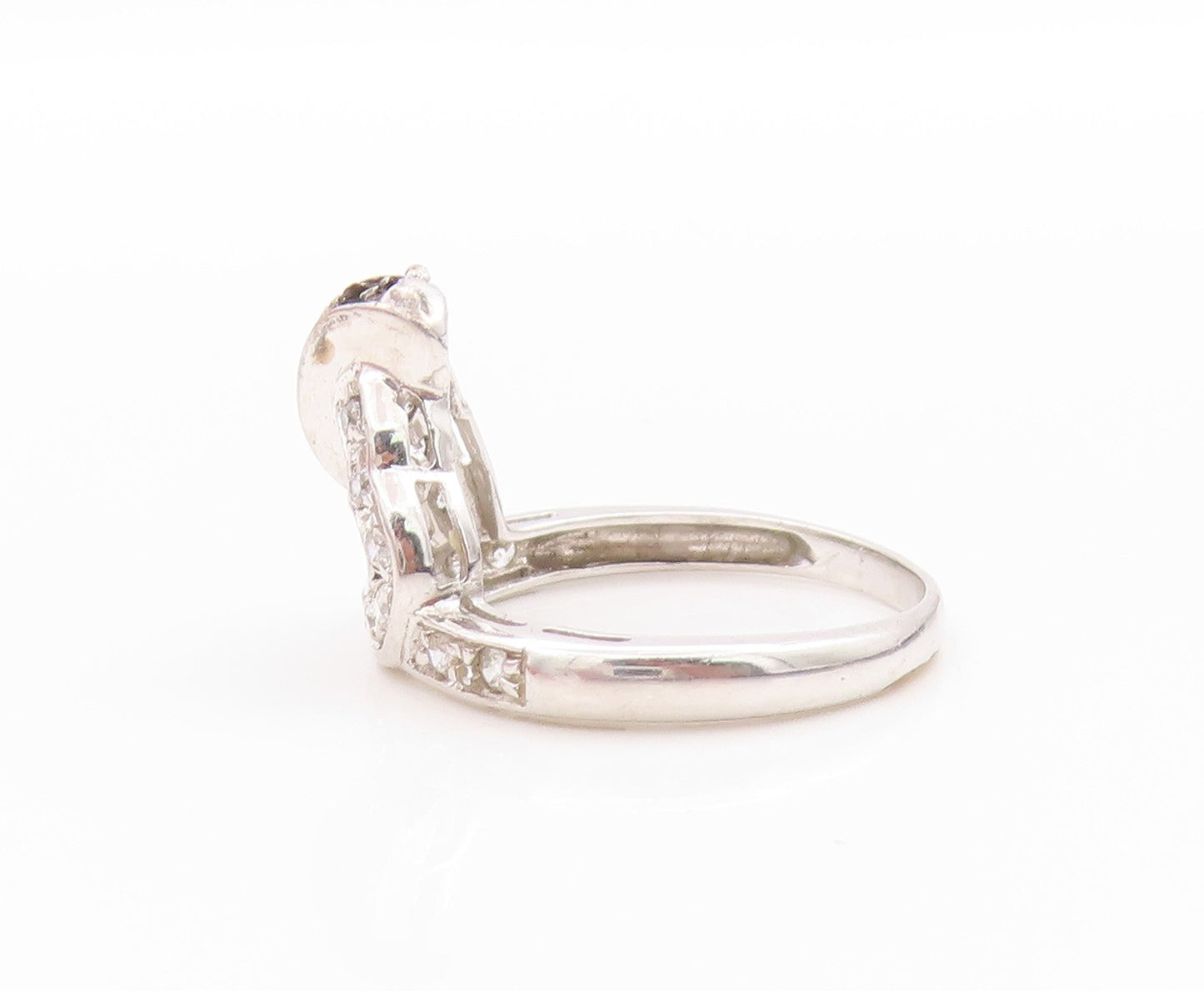 925 Sterling Silver Vintage Ring Sparkling CZ Love Heart Knot  Sz 7.5  RG33581