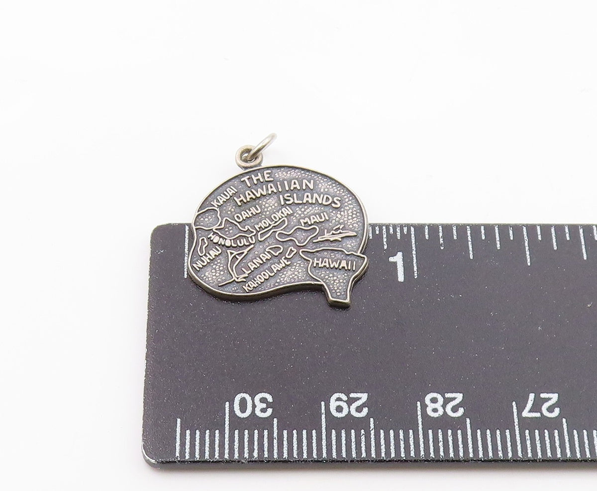 925 Sterling Silver  Vintage The Hawaiian Islands Souvenir Pendant  PT21366