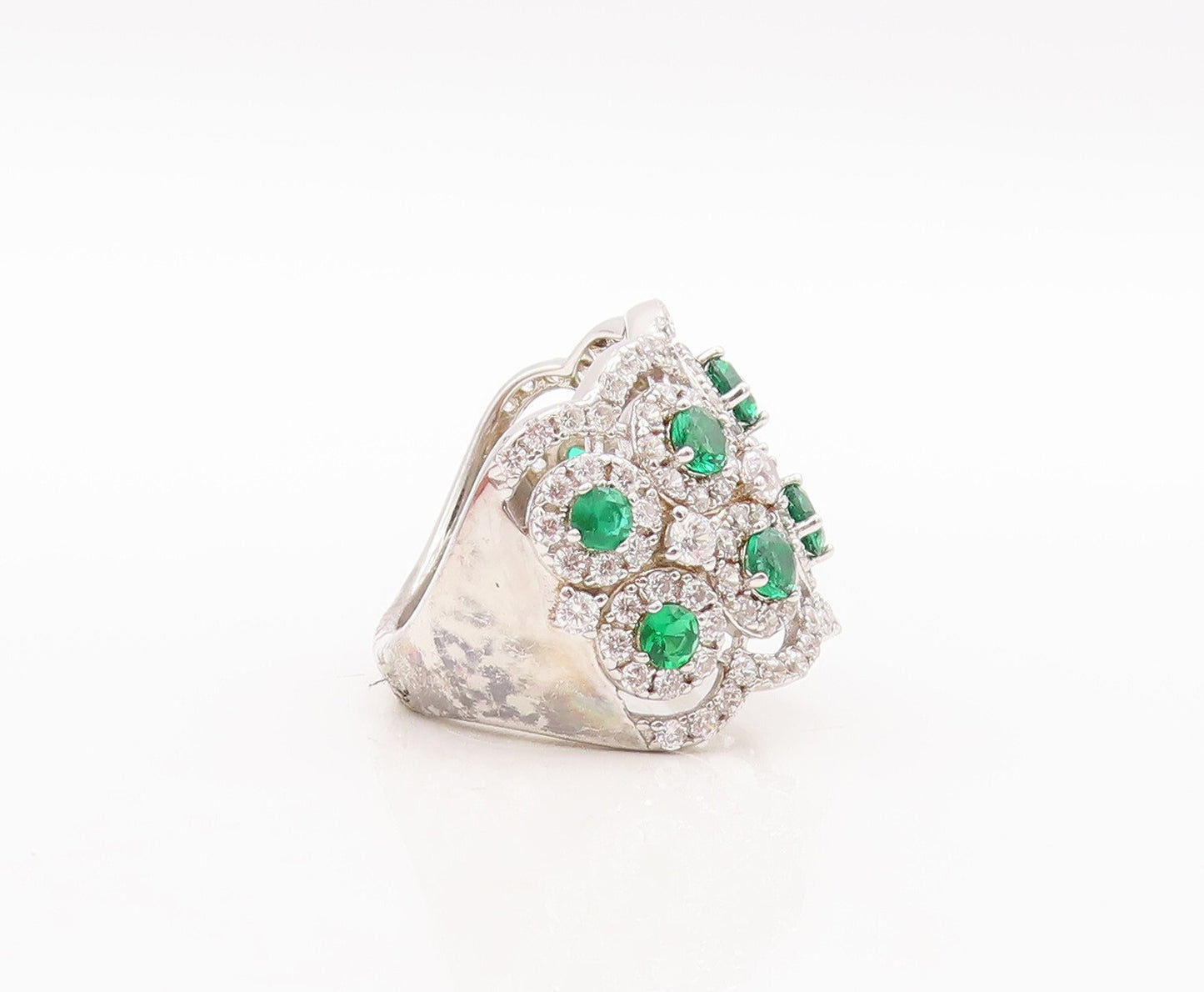 925 Sterling Silver Vintage Ring Round Cut Green Halo White CZ  Sz 7.5 RG29516