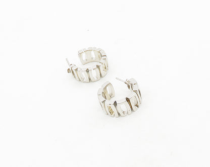 GUESS 925 Sterling Silver  Vintage Shiny Open Design JHoop Earrings  EG9699