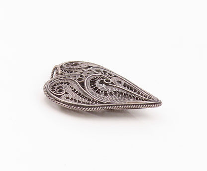 925 Sterling Silver   Vintage Filigree Swirl Love Heart Pendant  PT20550