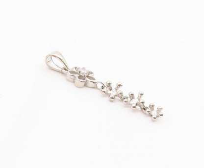 925 Sterling Silver  White Cubic Zirconia Floral Pebbled Drop Pendant  PT1516