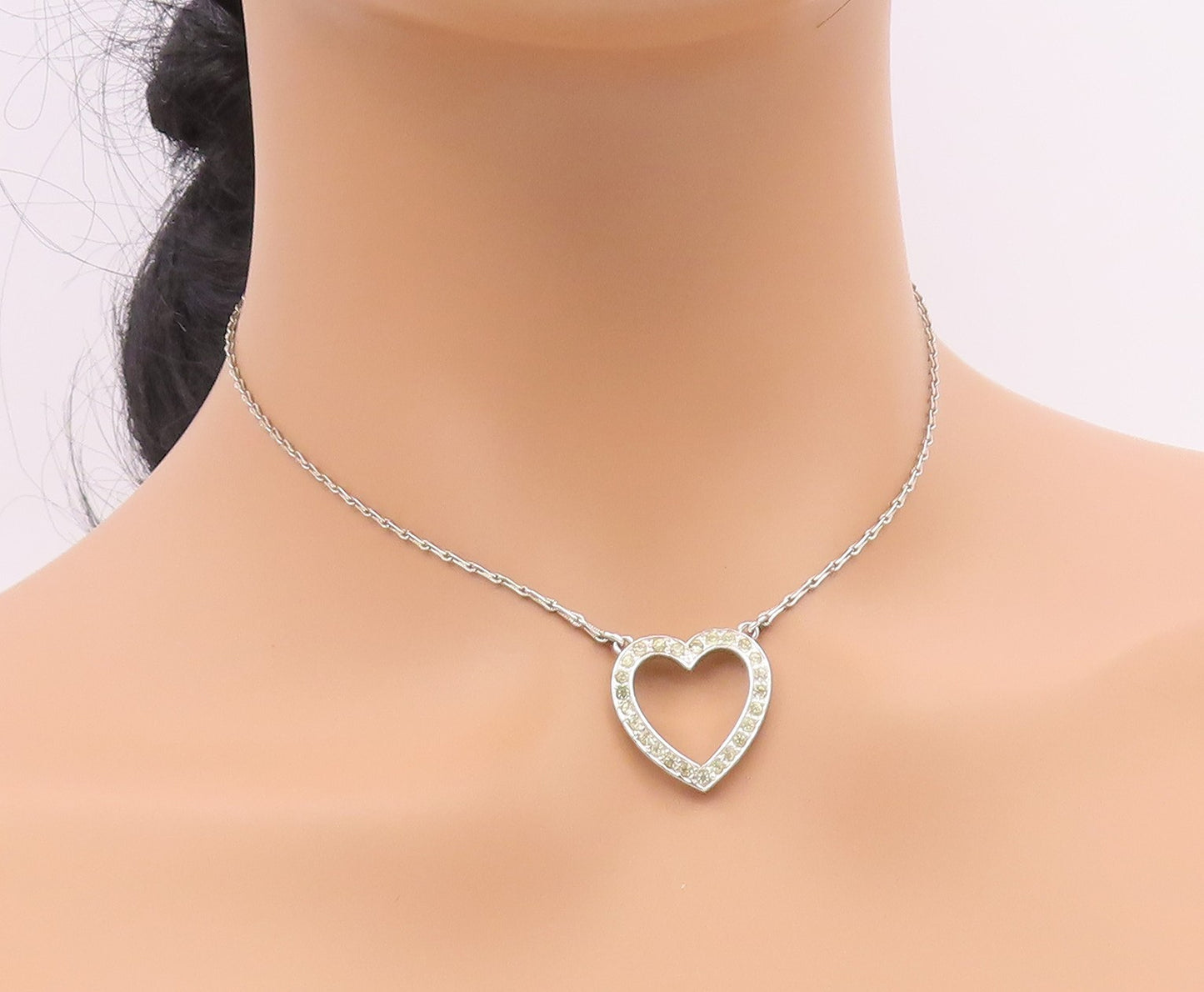 925 Silver  Vintage Dainty Cubic Zirconia Open Love Heart Necklace  NE3949