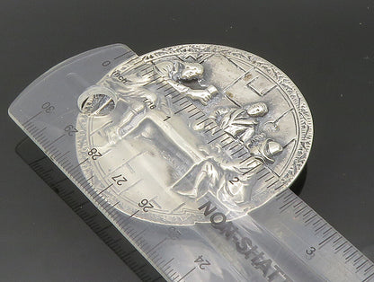 925 Sterling Silver  Vintage Tavern Scenery Round Brooch Pin  BP9355