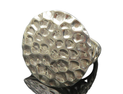 925 Sterling Silver  Vintage Shiny Hammered Dome Cocktail Ring Sz 7  RG12033