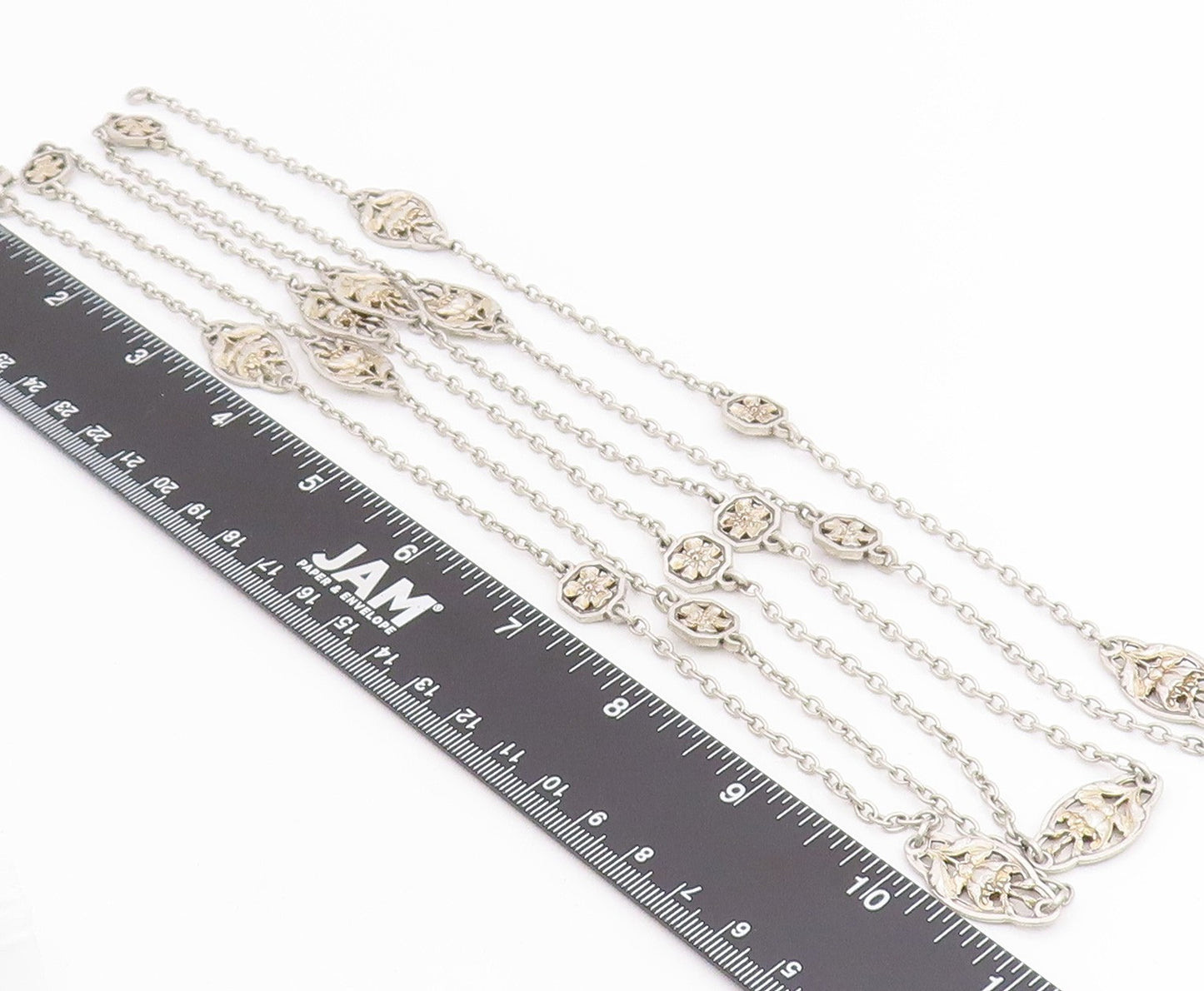 925 Sterling Silver Vintage Necklace Antique Floral Leaf Motif Long Chain NE4795