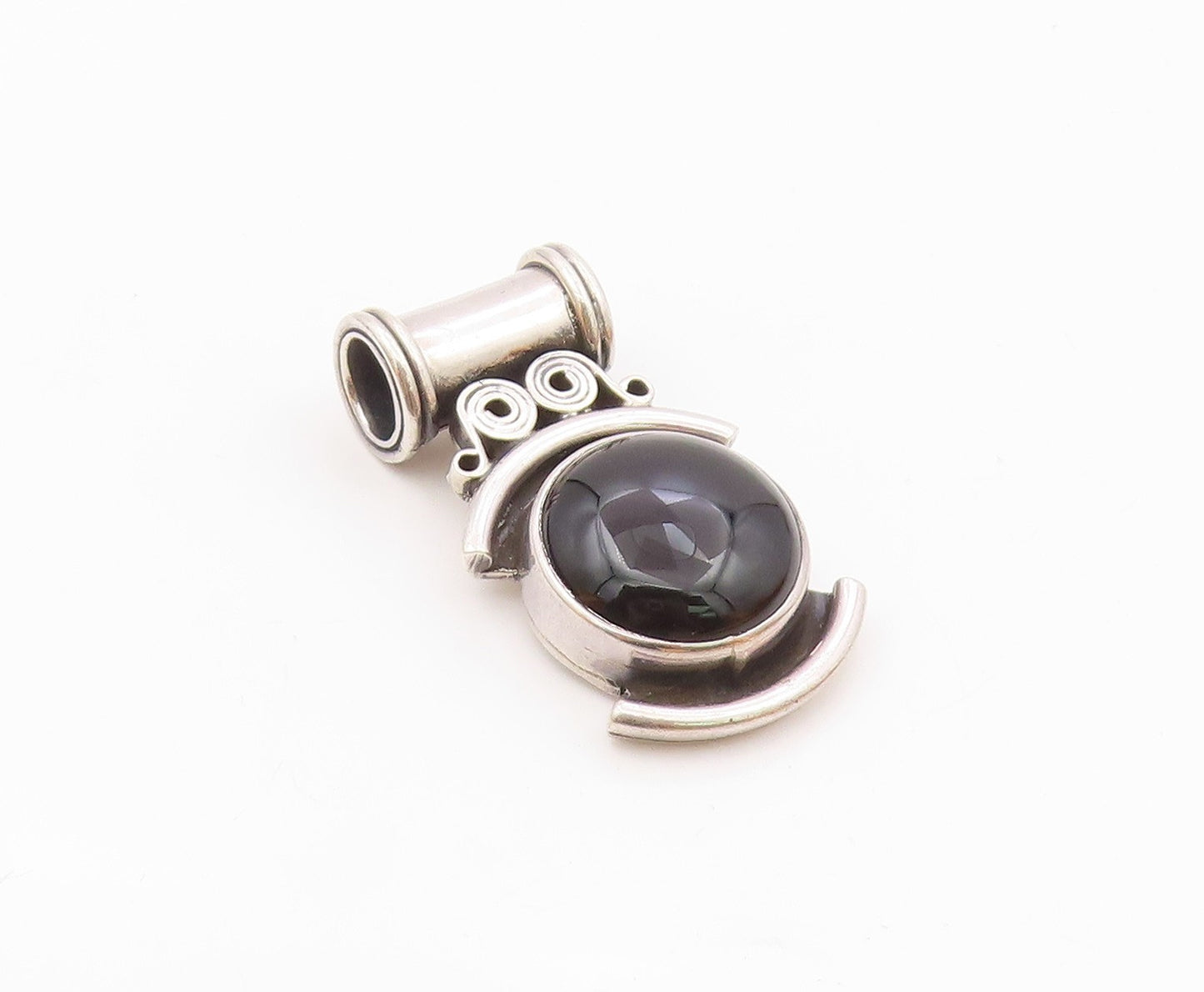 925 Sterling Silver  Vintage Heavy Cabochon Cut Black Onyx Pendant  PT15778