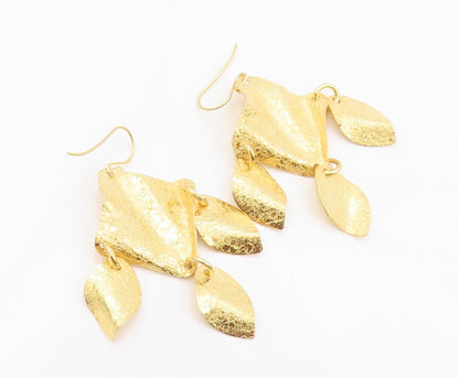 925 Sterling Silver Vintage Earrings Gold Plated Dangling Crushed Design EG13325