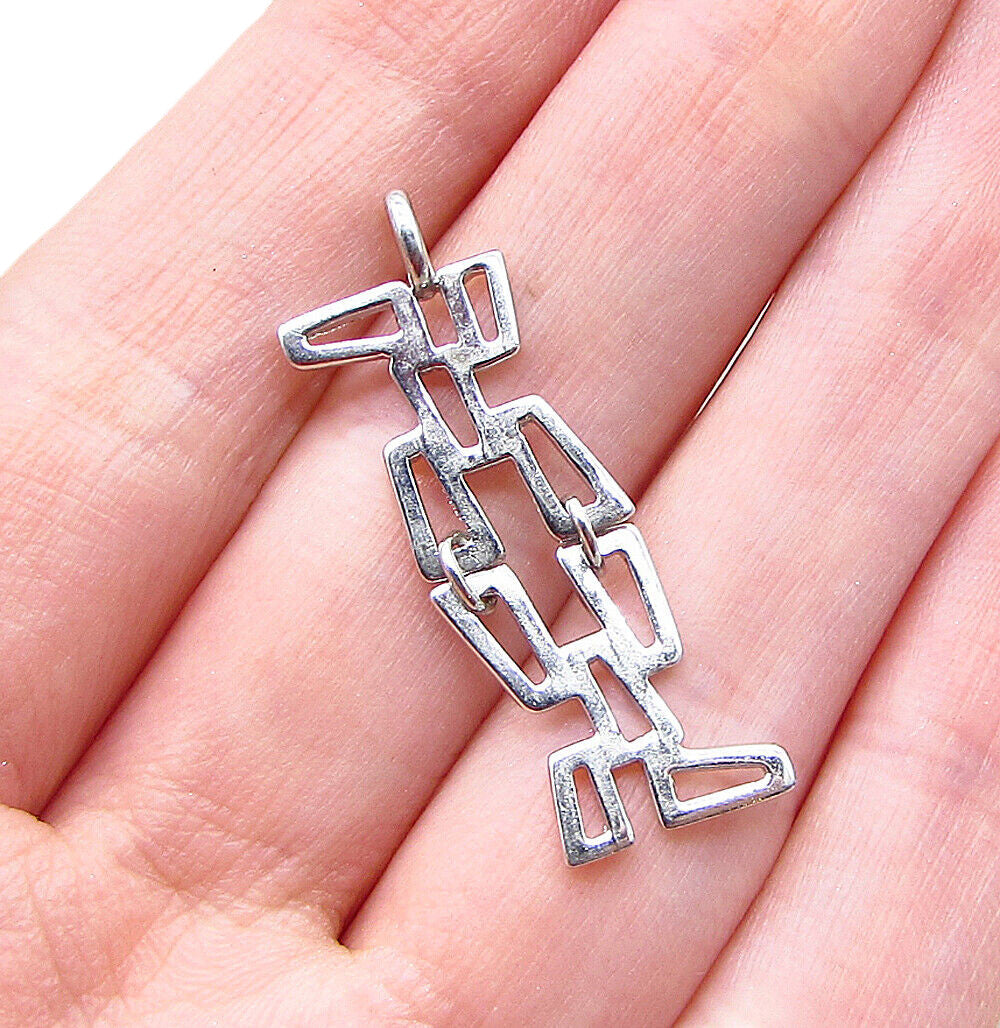 925 Sterling Silver  Linked Cut Out Art Deco Drop Pendant  PT1651