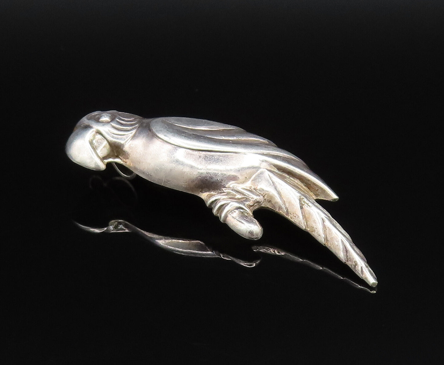 925 Sterling Silver  Vintage Sculpted Hollow Parrot Bird Brooch Pin  BP9768