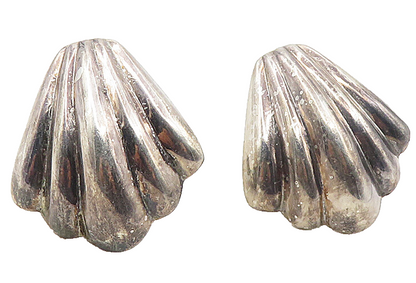 925 Sterling Silver  Vintage Dark Tone Scalloped Non Pierce Earrings  EG4952