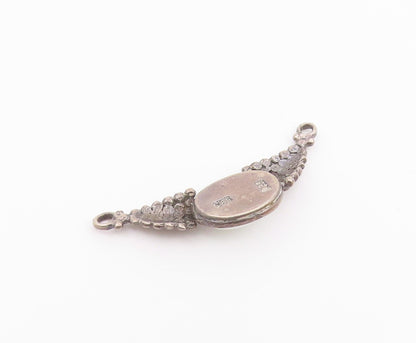 925 Silver  Vintage Oval Center With Grape Cluster Wings Pendant  PT20935