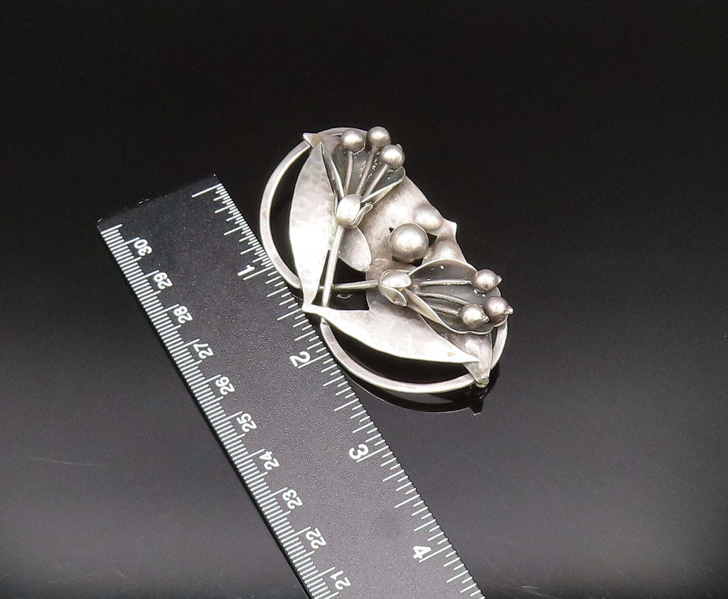 925 Sterling Silver  Vintage Antique Hammered Double Flower Brooch Pin  BP9624
