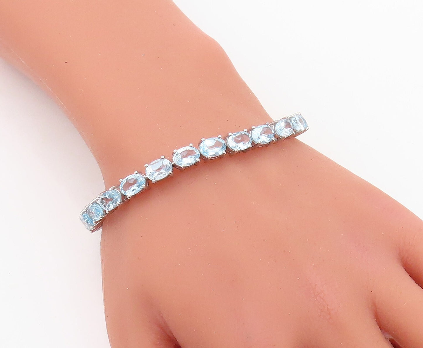 925 Sterling Silver Vintage Bracelet Minimalist Oval Cut Blue Topaz Band BT10876