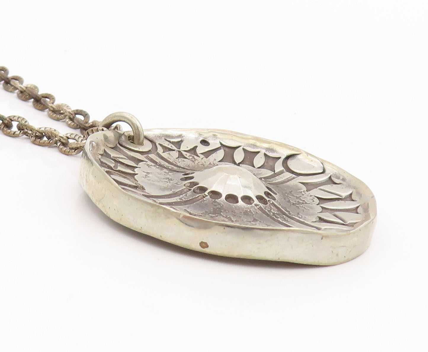 925 Sterling Silver Vintage Necklace ENGLAND Dark Tone Design Carved  NE4441