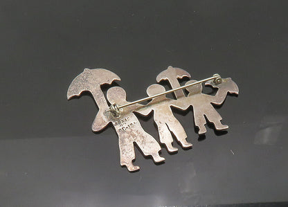 MEXICO 925 Sterling Silver  Vintage Family With Umbrellas Brooch Pin  BP8364